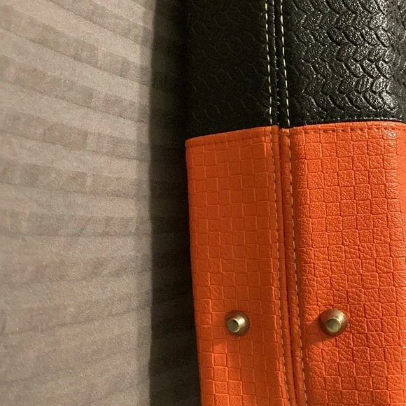 NEW NWOT Color Block Handbag Purse Textured Croc Alligator Orange, Black, Beige - Picture 3 of 15